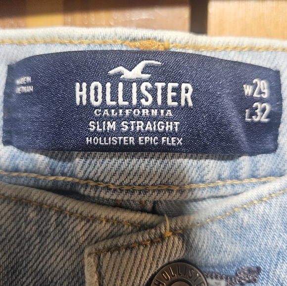 Hollister Jeans - Picture 2 of 5
